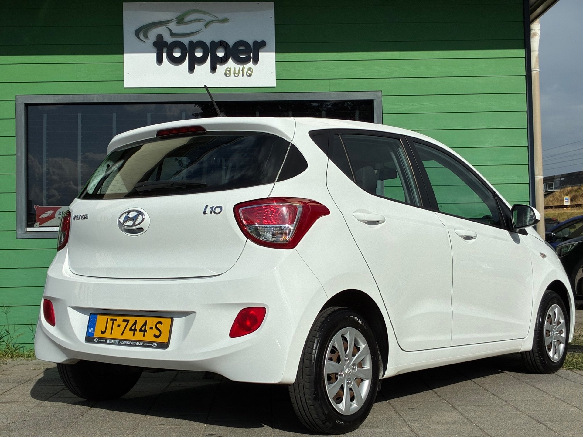 Foto 3 van Hyundai I10 1.0i i-Motion Comfort|2e Eigenaar|CruiseControl|