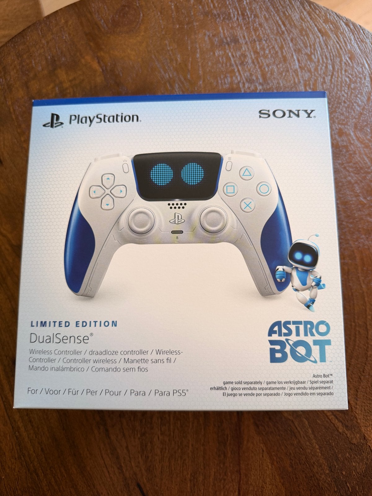 DualSense Controller Limited Edition Astro Bot - Nieuw in do, Ophalen, Nieuw