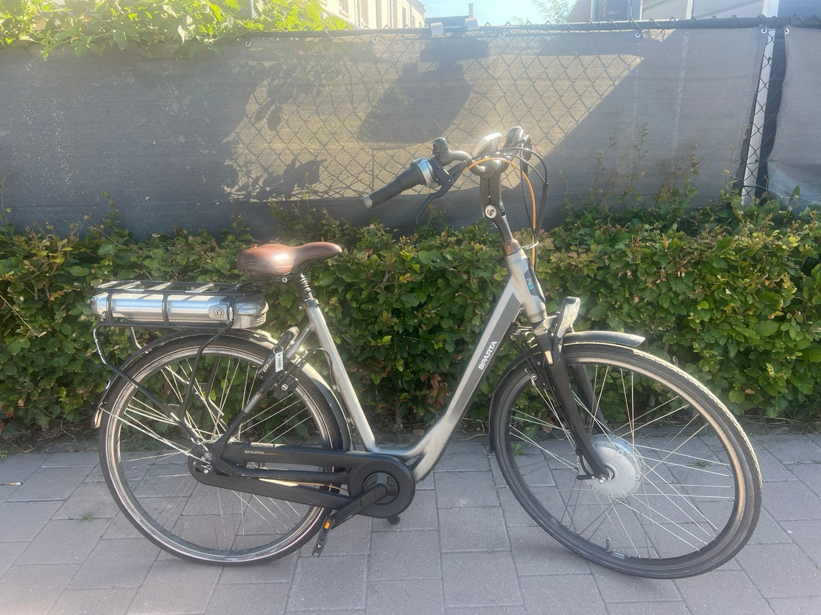 Opknapper of voor onderdelen Sparta F8E electrische fiets, Ophalen, Sparta, Gebruikt, 55 tot 59 cm