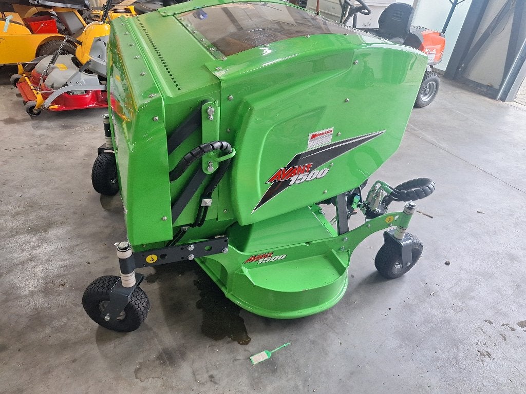 avant grasmaaier met opvang, Ophalen, Avant, Info@middelveldmachines.nl, Finland
