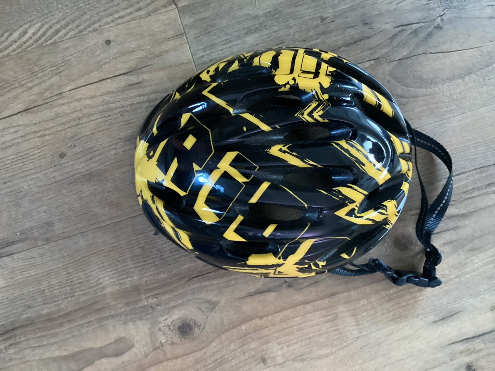 Fietshelm kind - Zwart/Geel, Ophalen of Verzenden, Nieuw, Overige maten, Jongen of Meisje