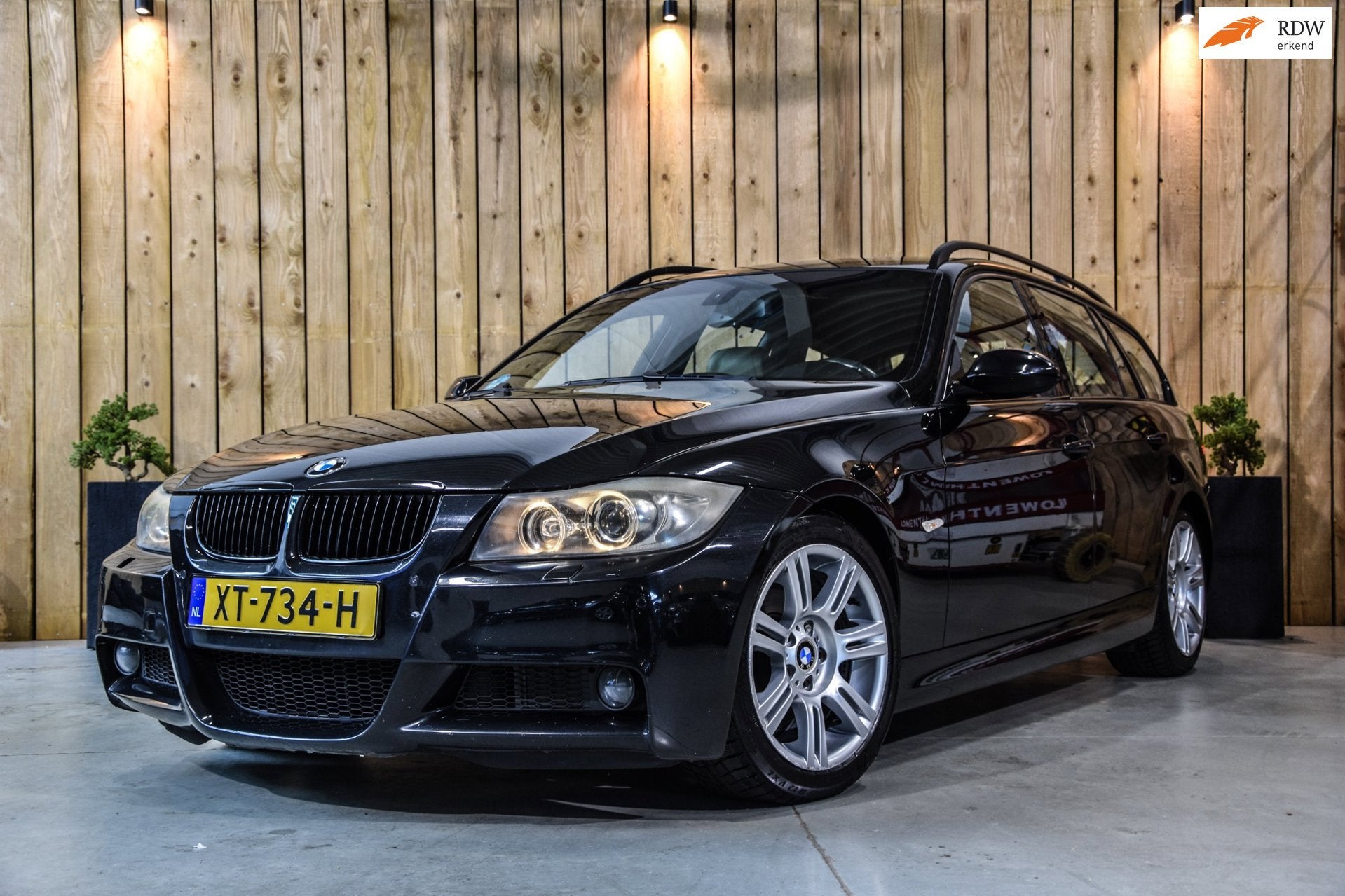 BMW 3-serie Touring 325i M-Sport *Xenon*Leder*Carplay*Cruise, Auto's, 745 kg, Gebruikt, Beige, 1465 kg