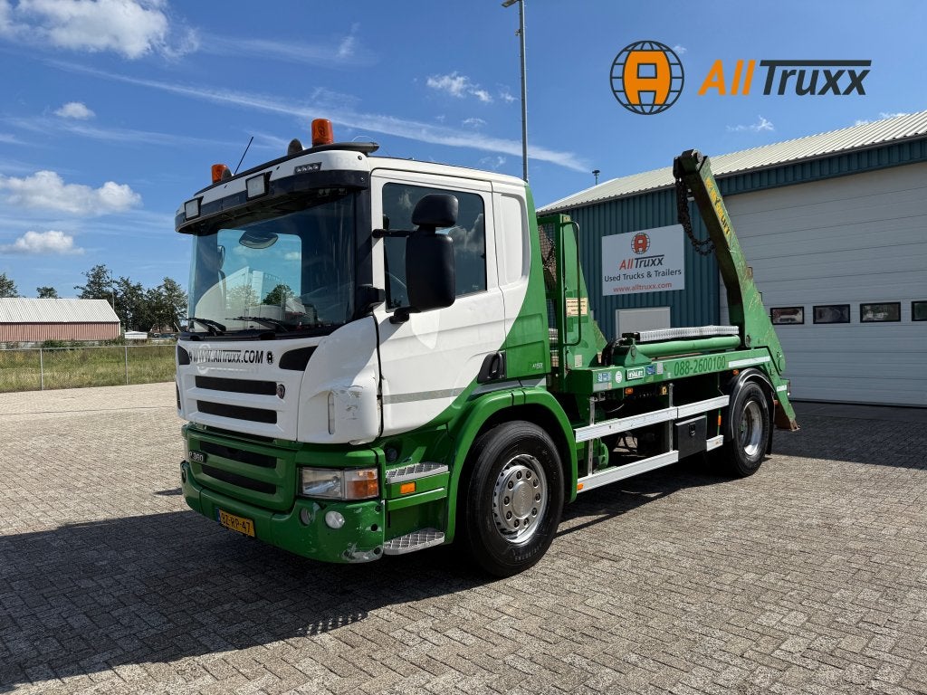 ScaniaP360 Hyvalift Portaal TUV 03-2027 NL truck, Automaat, Euro 5, Achterwielaandrijving, 360 pk