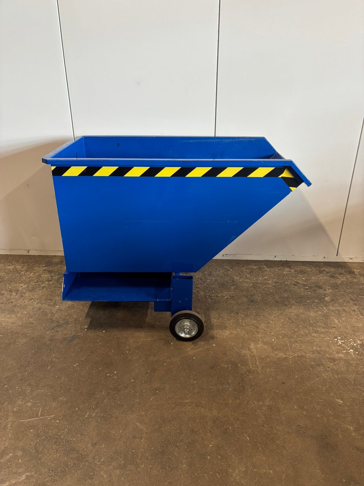 400L kantelbak / kiepbak / kiepcontainer / heftruckbak bak, Ophalen, Gebruikt, ., .