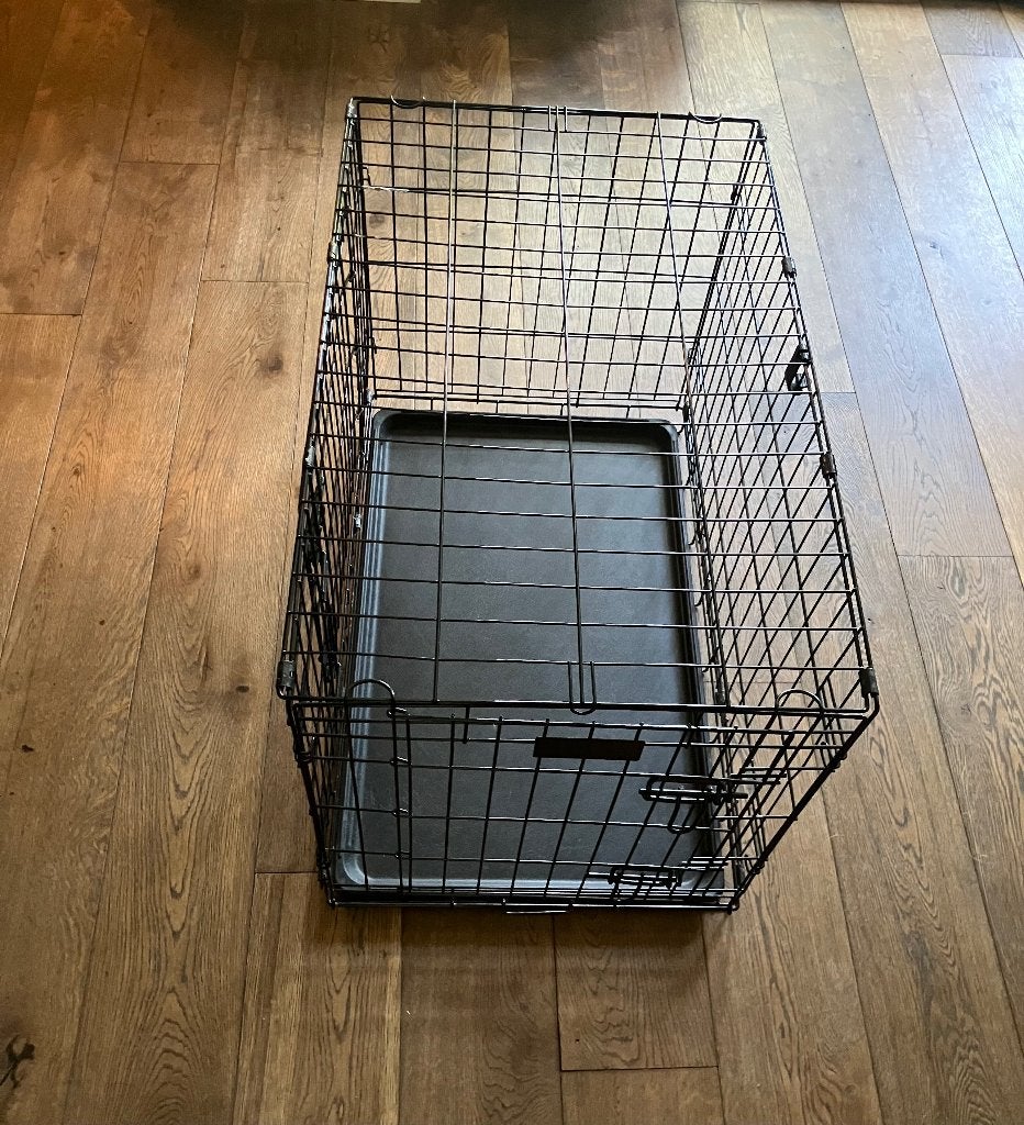 Zwarte bench hond (73L, 53H, 48B), Ophalen, Zo goed als nieuw