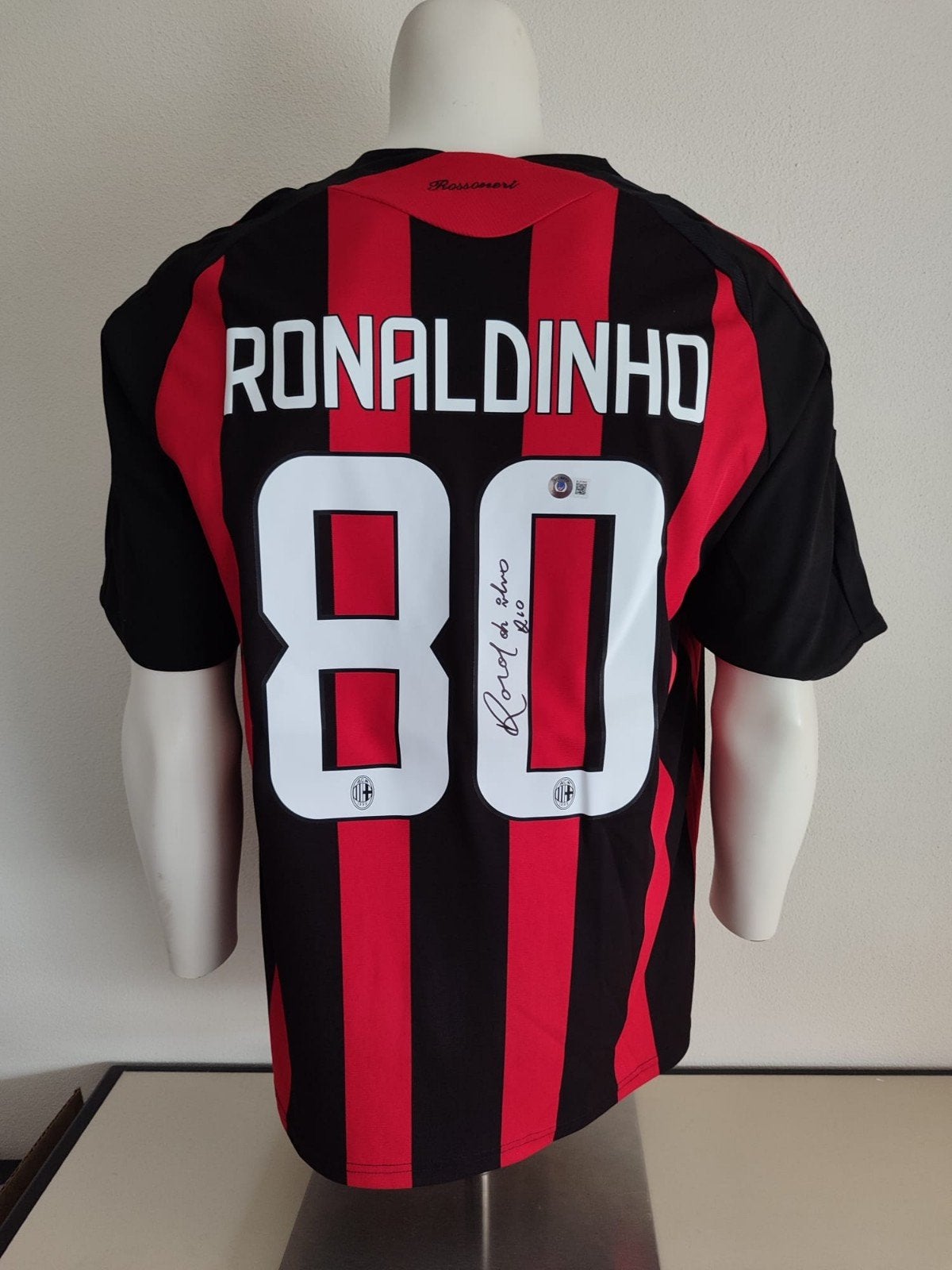 Ronaldinho gesigneerd AC Milan shirt met Beckett coa, Ophalen of Verzenden, Nieuw, Buitenlandse clubs, Shirt
