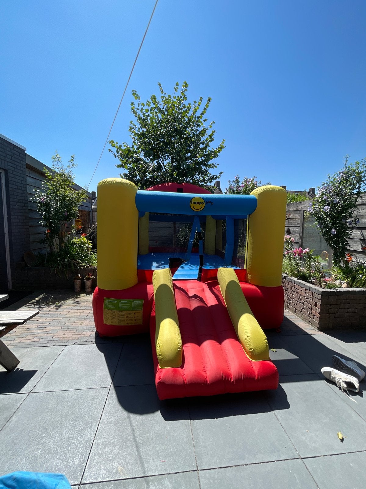 Happy Hop Springkussen met Glijbaan en Blower, Ophalen, Gebruikt