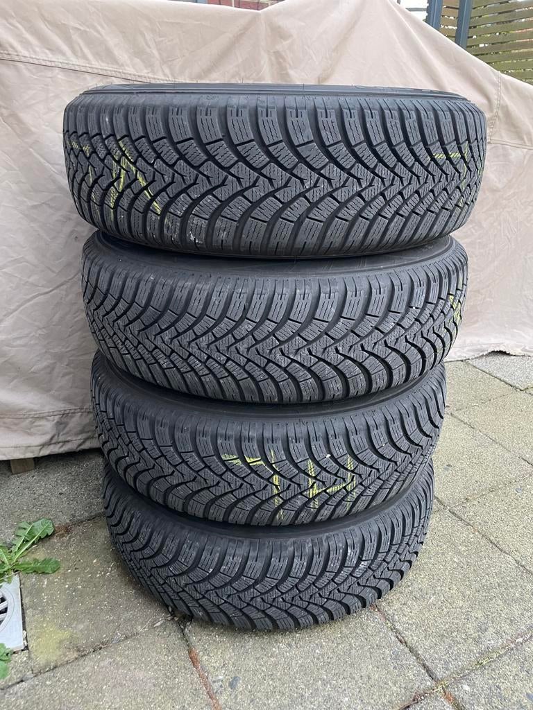 Winterbanden wielen velgen VW Golf V VI 5 6, Auto-onderdelen, Ophalen, 15 inch, Banden en Velgen, Winterbanden