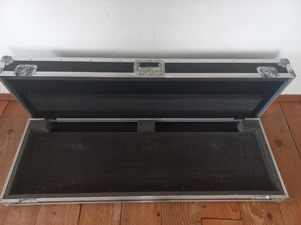 Flightcase, in zeer goede staat,  maat 50 x150x21., Ophalen, Overige instrumenten, Flightcase