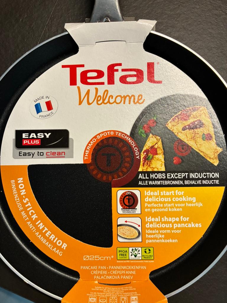 Twee nieuwe Tefal pannenkoekenpannen 25 cm, Keramische plaat, Ophalen of Verzenden, Koekenpan of Braadpan, Nieuw