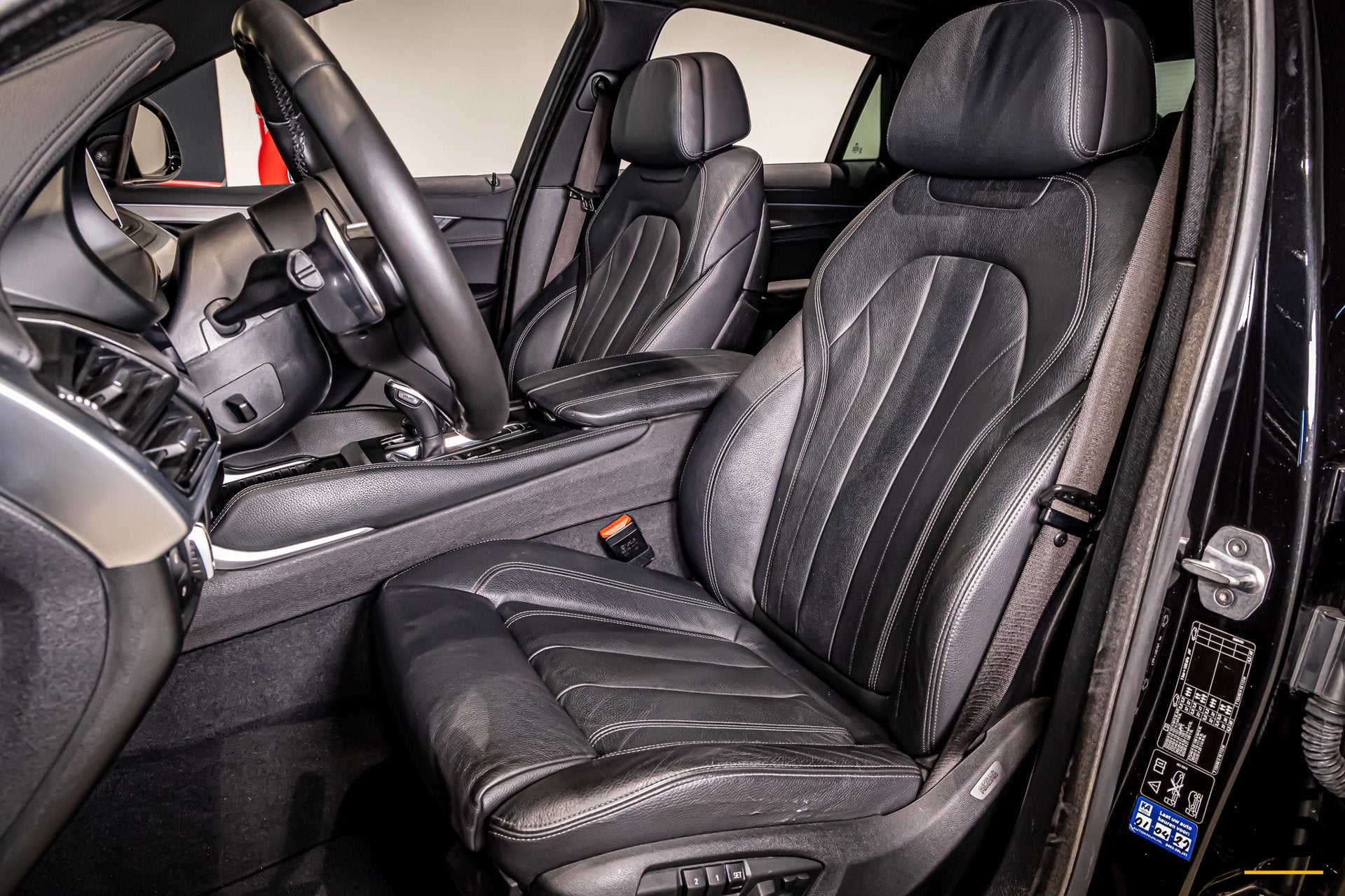 BMW X6 XDrive35i High Executive|M-sport|Pano|Trekhaak|Full, Auto's, Dealer onderhouden, Gebruikt, 4 stoelen, Zwart