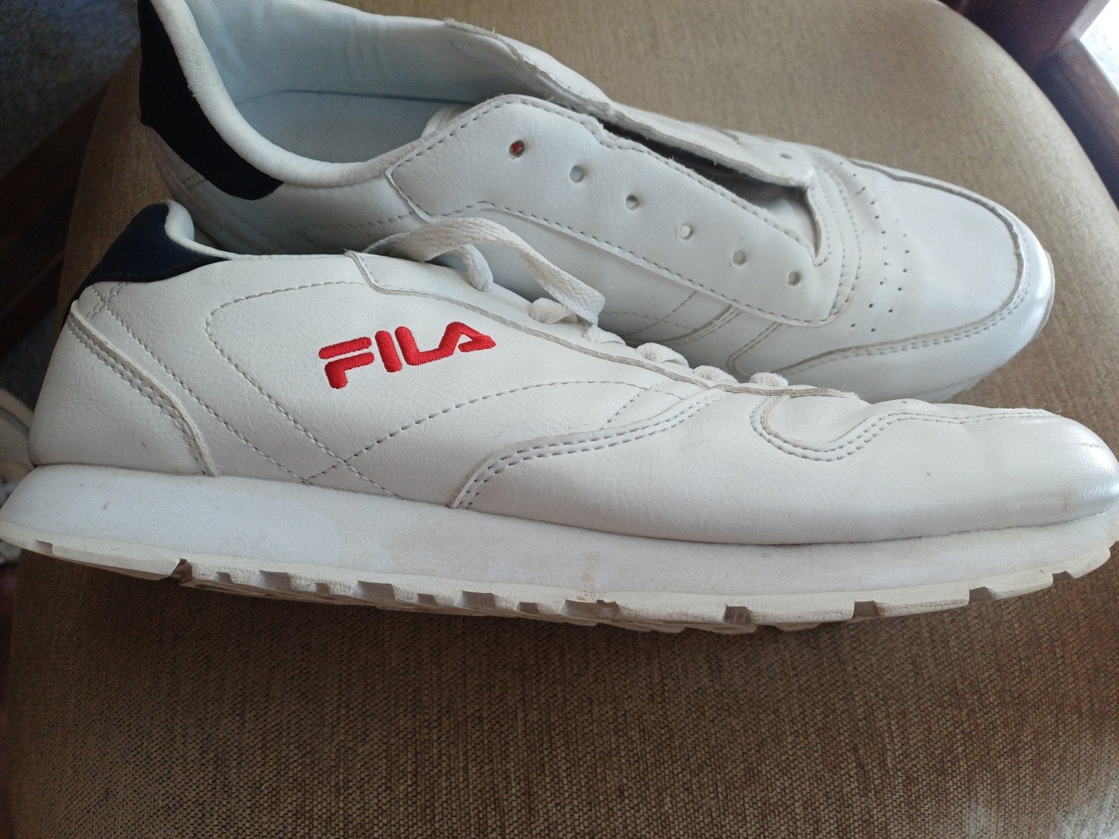 Fila sneakers/ sportschoenen  maat 41, Kleding | Dames, Wit, Ophalen of Verzenden, Fila, Sneakers of Gympen