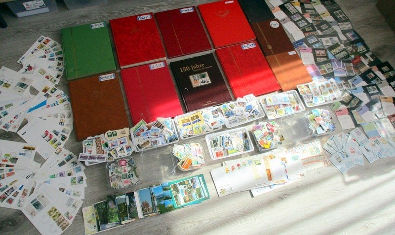 DOOS VOL POSTZEGELS kavel 95, Postzegels en Munten, Verzenden, Nederland en Buitenland