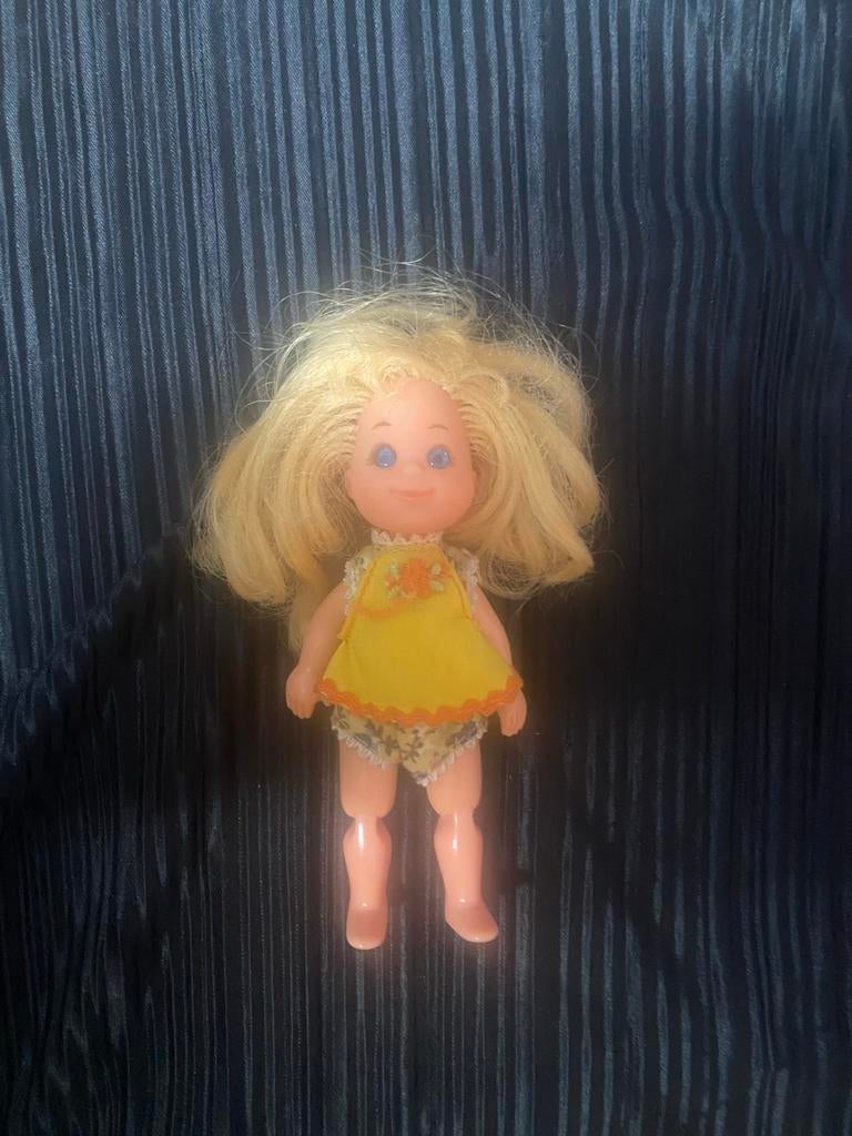 My sunshine family big sister mattel 1977, Verzamelen, Poppen, Ophalen of Verzenden, Gebruikt, Babypop