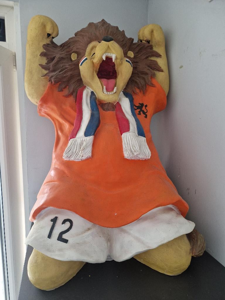 Oranje leeuw, Ophalen, Gebruikt, Feestartikel, Oranje of Koningsdag