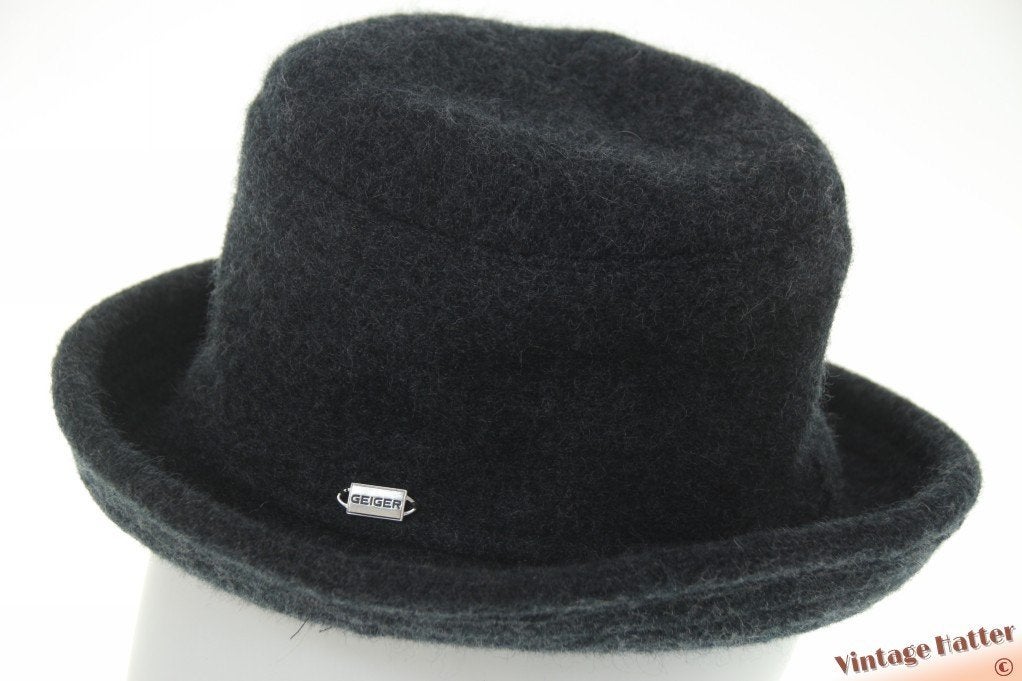 Vintage Flexibele dameshoed Geiger donker grijs wolmix 55-57, Kleding | Dames, 56 of 57 cm (M, 7 of 7⅛ inch), Hoed, Ophalen of Verzenden
