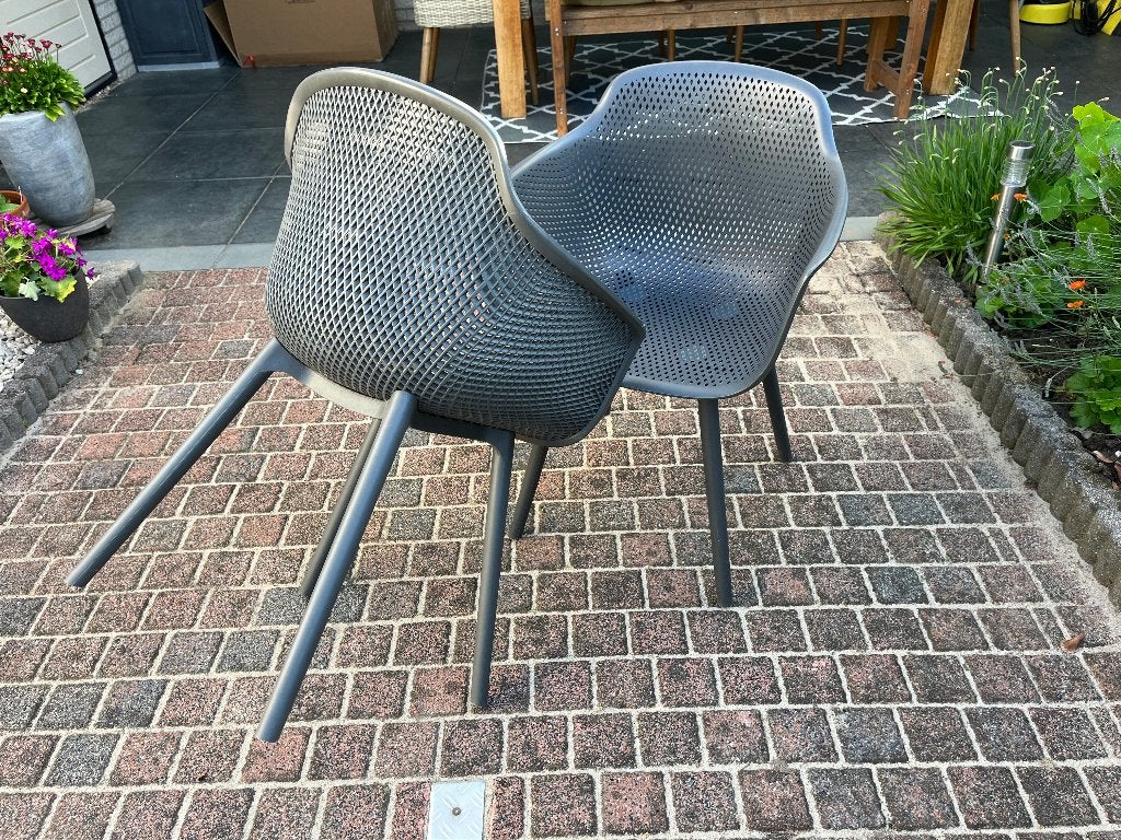Zwarte kunststof kuiptuinstoelen, Ophalen, Gebruikt, Kunststof