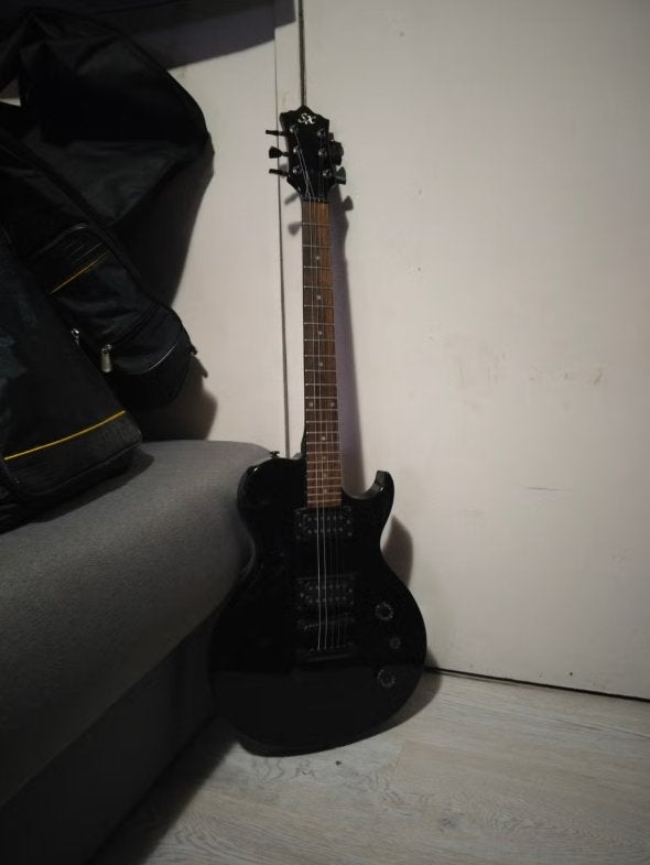sx les paul shape black on black mogelijkheid ruilen, Ophalen, Zo goed als nieuw, Solid body, Overige merken