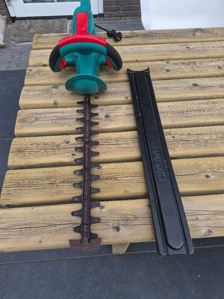 Elektrische heggenschaar (45cm), Tuin en Terras, Heggenscharen, Ophalen, Gebruikt, Elektrisch, Bosch