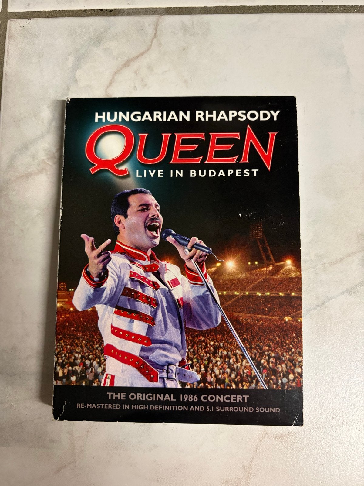 Queen - Hungarian Rhapsody: Live in Budapest DVD/CD, Alle leeftijden, Ophalen of Verzenden, Zo goed als nieuw