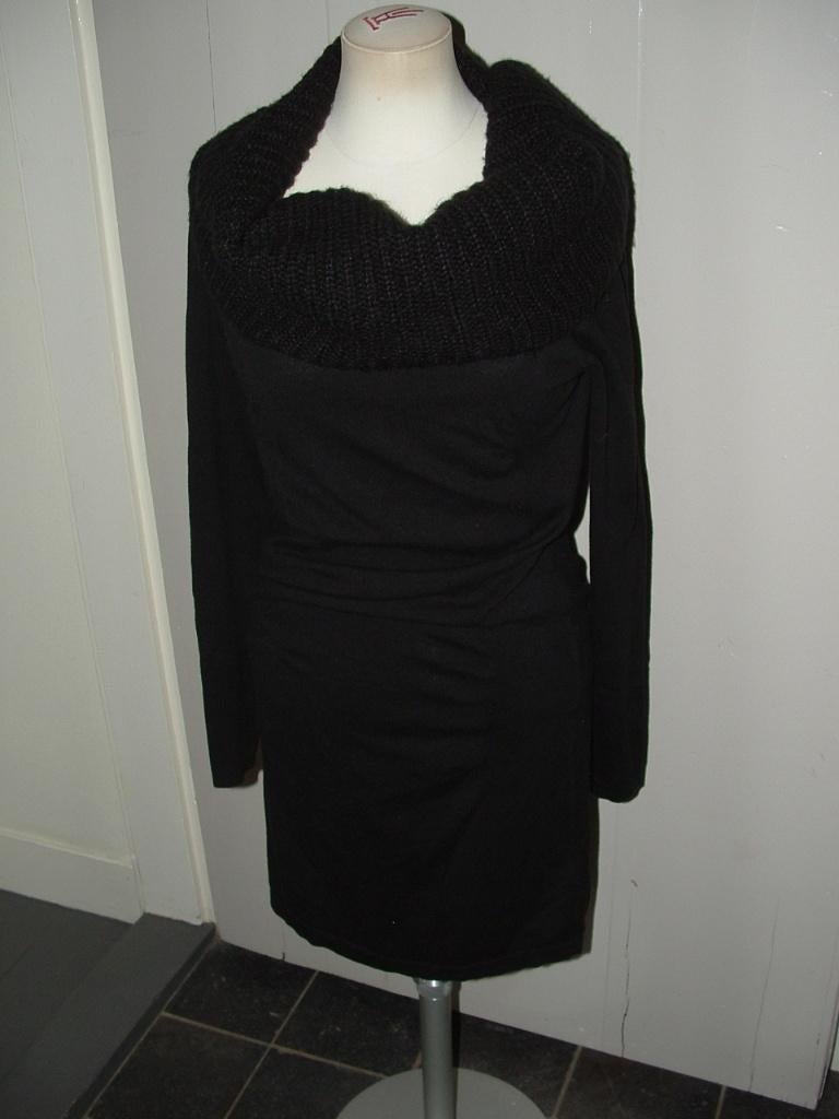 The Sting Sutherland suw heavy collar dress jurk maat S, The Sting, Zwart, Ophalen of Verzenden, Zo goed als nieuw