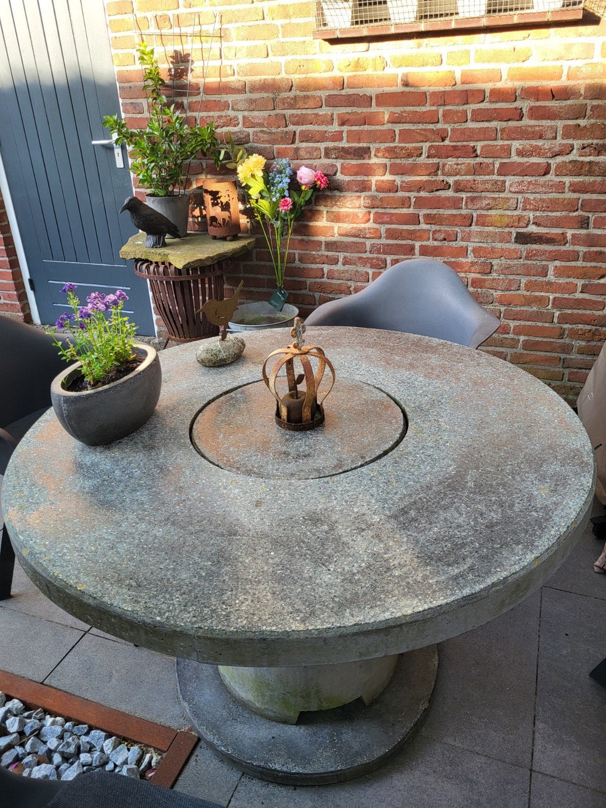 5 stoelen en bbq tafel, Ophalen of Verzenden, Gebruikt, Beton, Waterornament