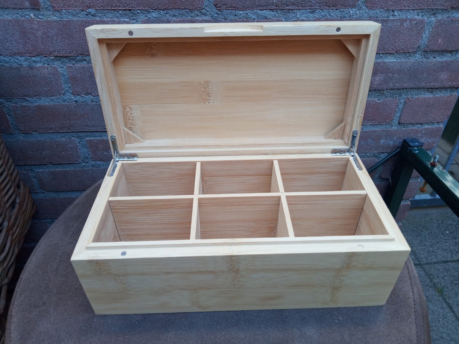 bamboehouten theedoos Postcodeloterij, Ophalen of Verzenden, Zo goed als nieuw, Hout, Beige