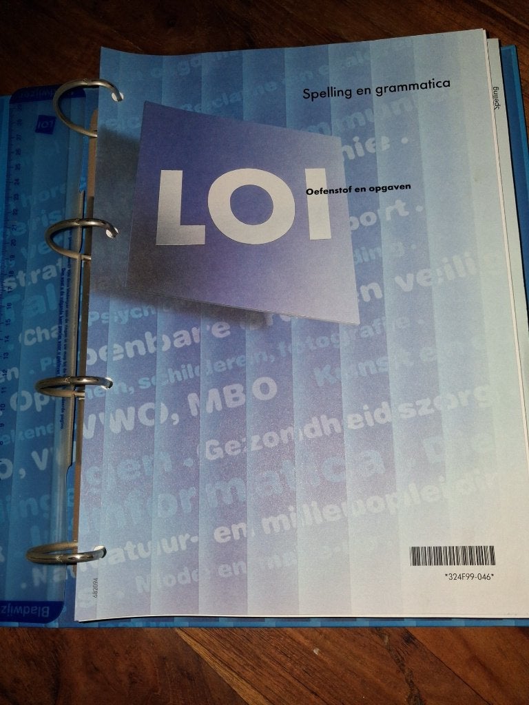 Cursus Nederlands van de LOI, Ophalen, Leidse Onderwijsinstellingen, Niet van toepassing, Zo goed als nieuw