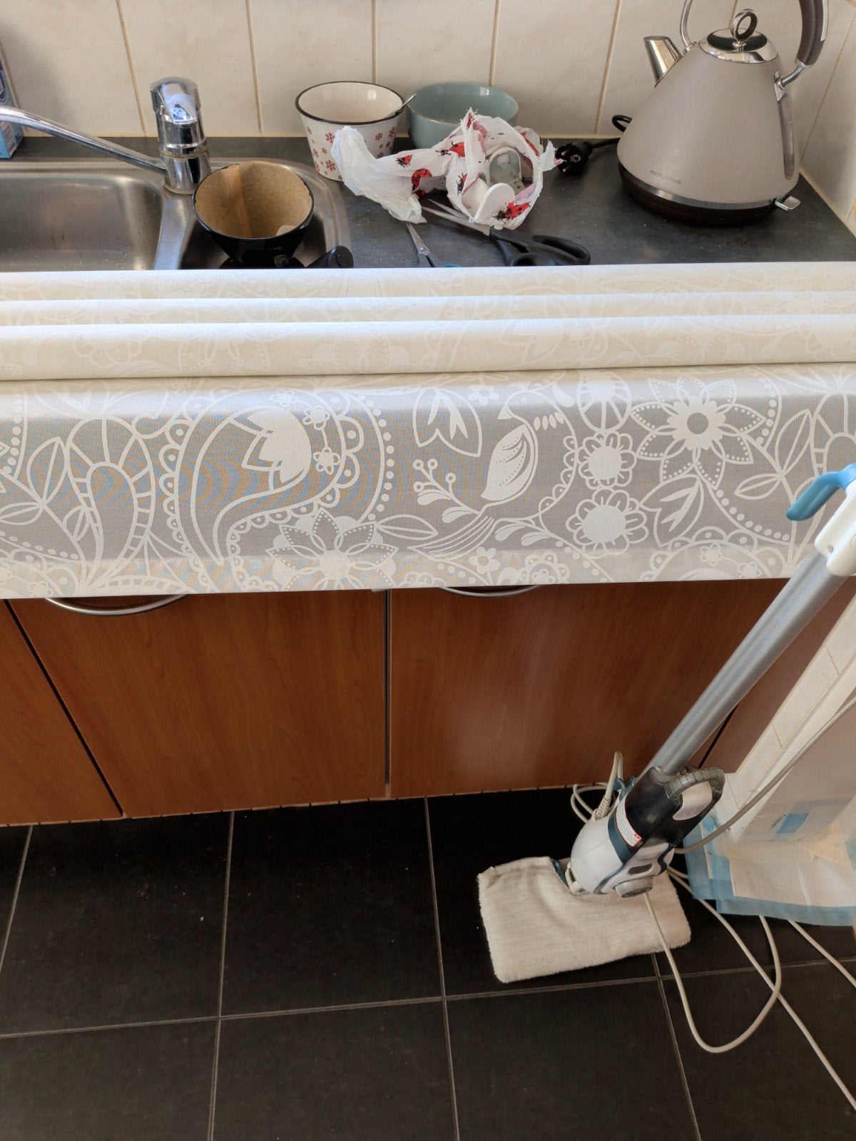 IKEA Liselott rolgordijnen gezocht, Huis en Inrichting, Ophalen of Verzenden, Gebruikt, Grijs, Modern, bloemmotief