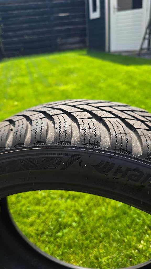 Winterbanden Hankook 205/45R17 88V, Ophalen, Gebruikt, 17 inch, Band(en)
