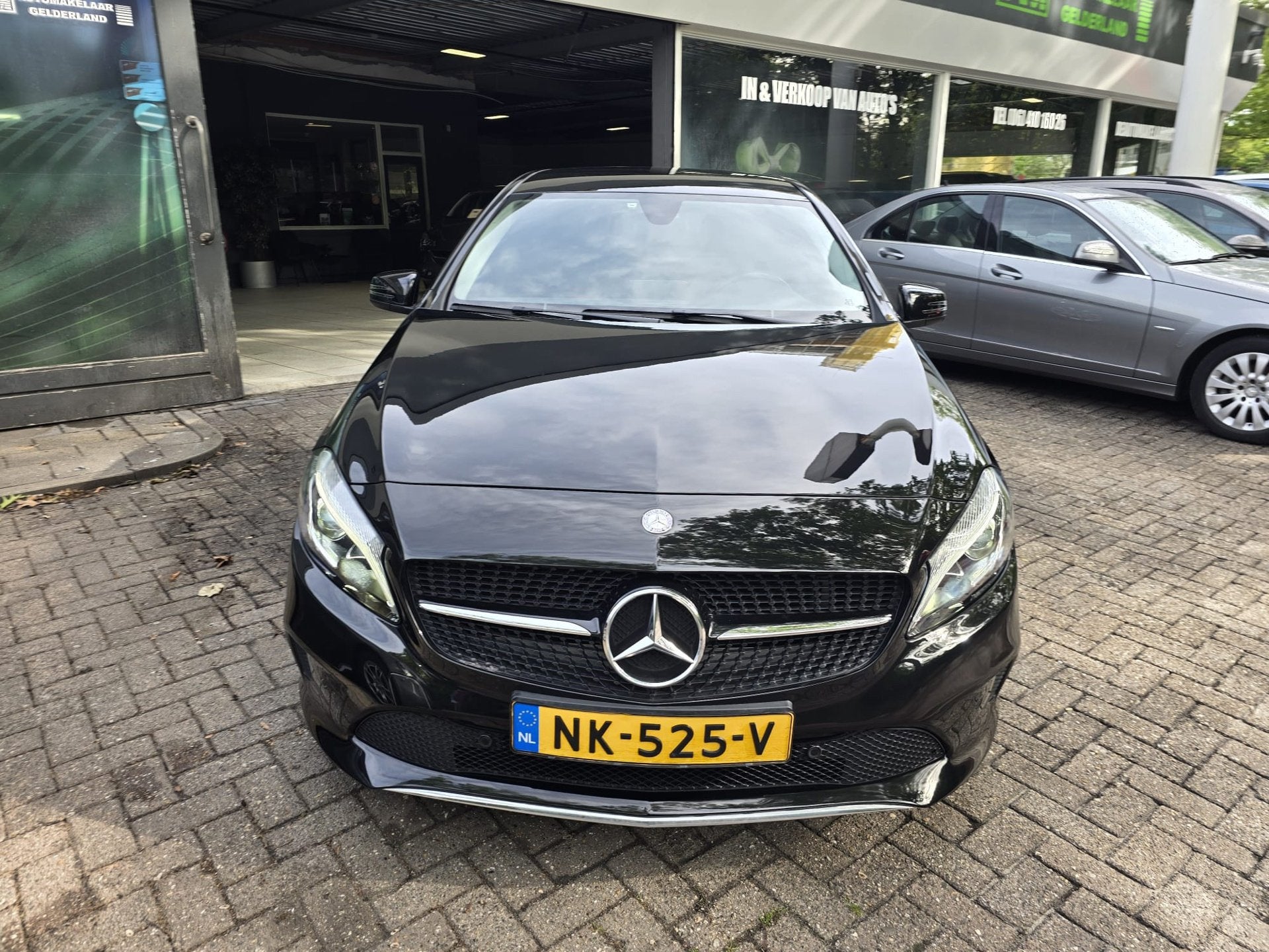 Mercedes-Benz A-klasse 160 Ambition |3/6 OF 12 MND GARANTIE, Dealer onderhouden, Stof, Gebruikt, Euro 6