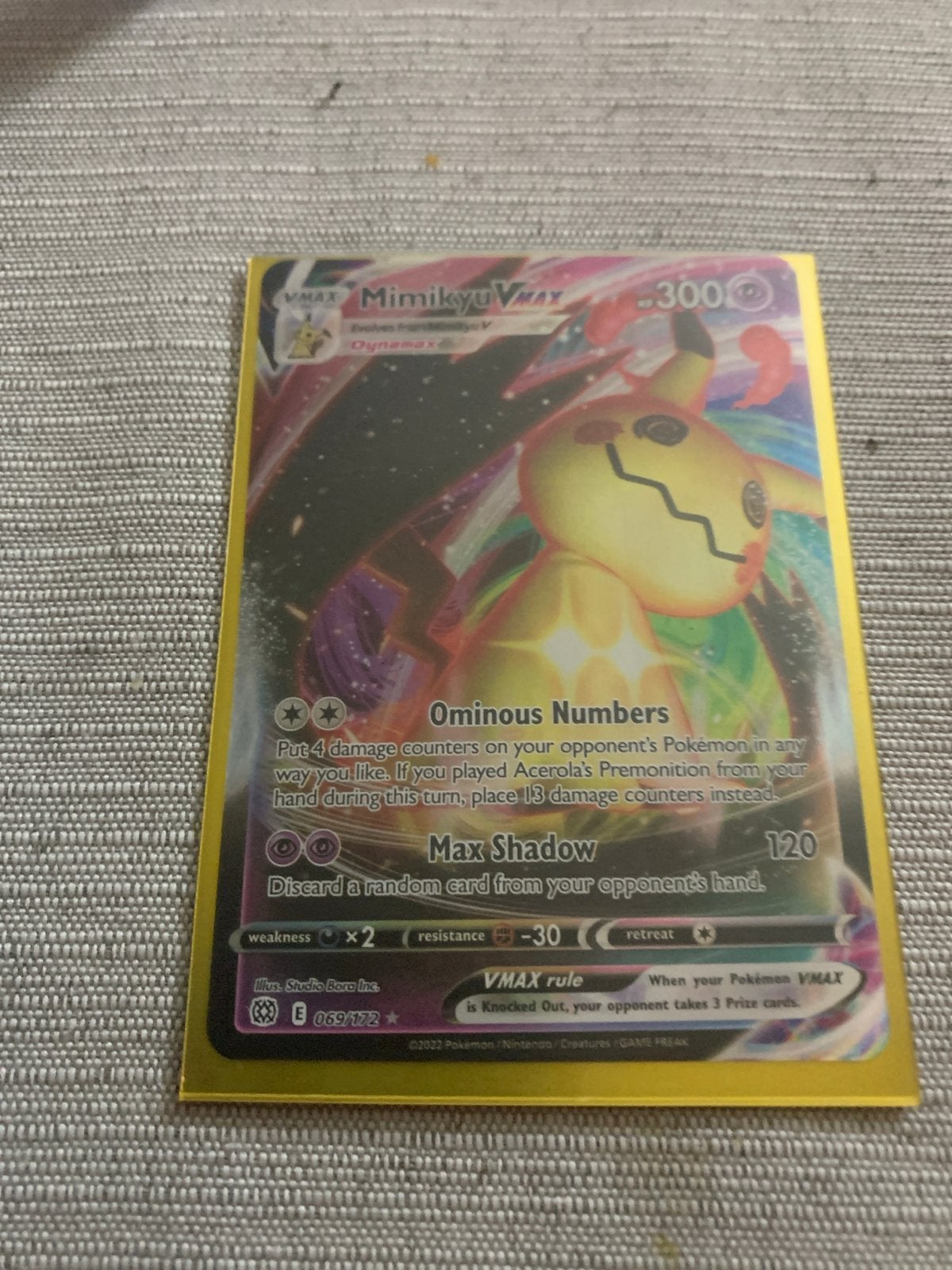 Mimikyu VMAX Pokémon kaart (262/172) - Zo goed als nieuw, Ophalen, Zo goed als nieuw, Losse kaart