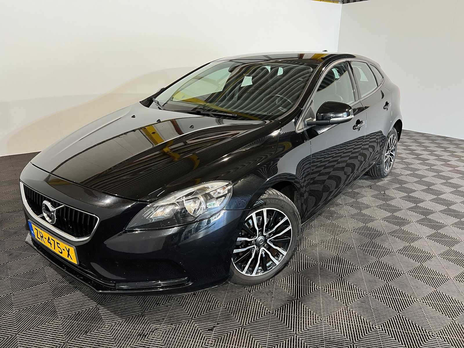 Volvo V40 2.0 D2 Inscription, ZR-475-X, Voorwielaandrijving, 28 km/l, Gebruikt, Euro 6