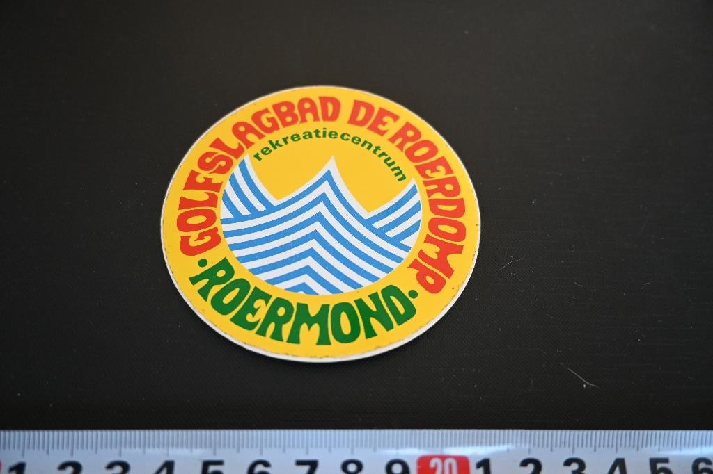 sticker Roermond Golfslagbad De Roerdomp rekreatiecentrum, Ophalen, Zo goed als nieuw, Sticker