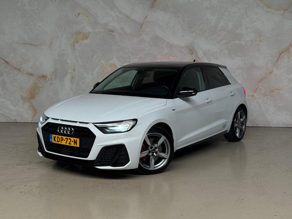 Audi A1 Sportback 40 TFSI S Line / LED / DSG /, Auto's, Audi, Stof, Euro 6, 4 cilinders, 1984 cc