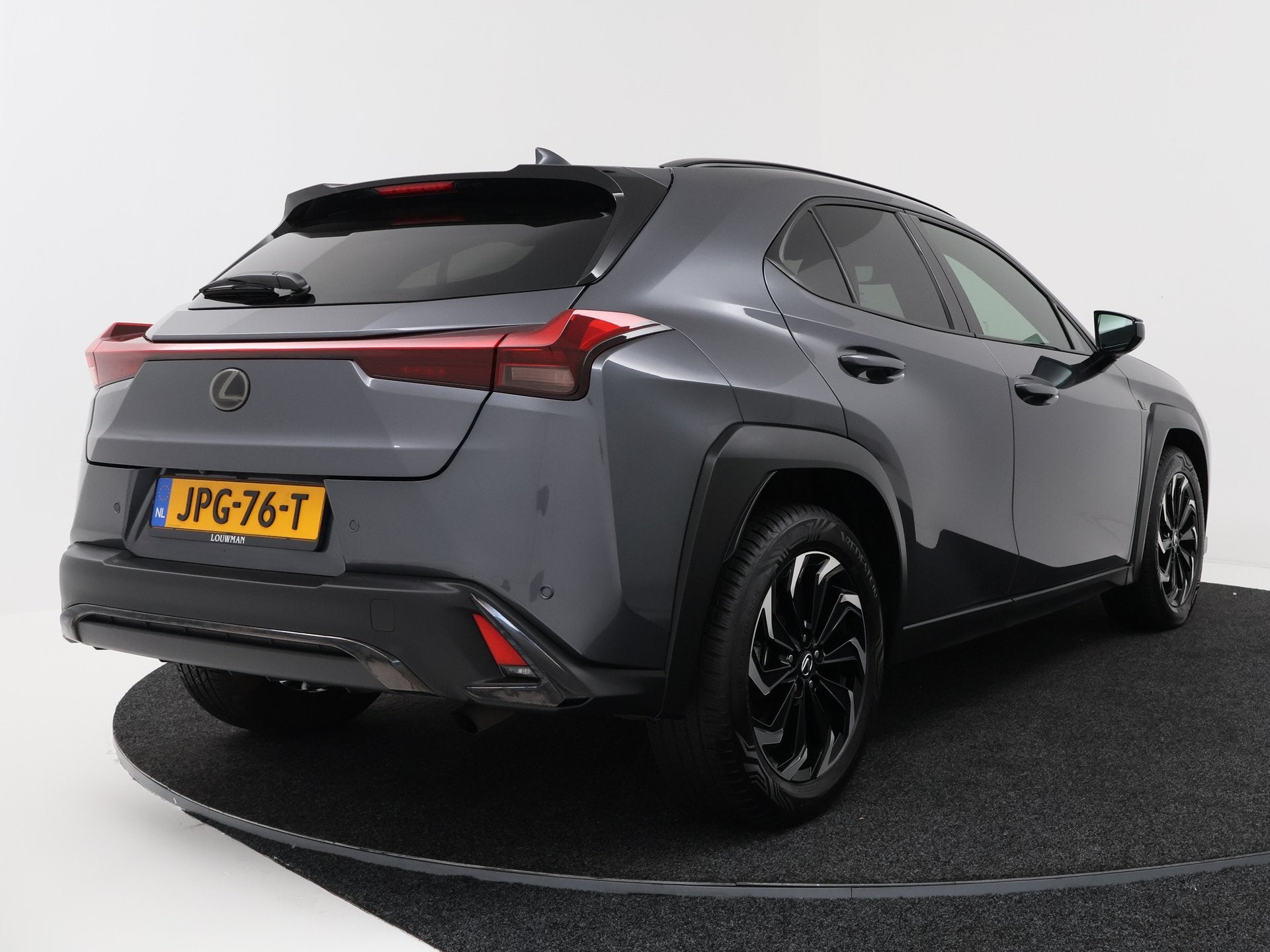 Lexus UX 300h 35th Edition | Black Edition | Navigatie | PDC, Auto's, Lexus, 4 cilinders, Leder, Bedrijf, 184 pk