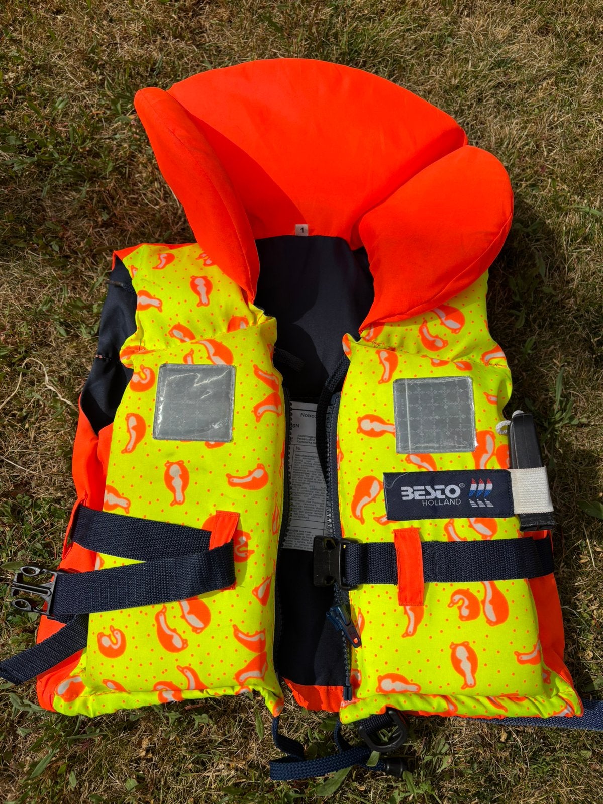 Besto reddingsvest 5-15 kg, Ophalen, Zo goed als nieuw, Kind, Reddingsvest of Zwemvest