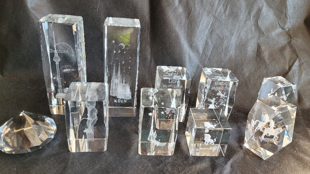 Set 3D Laser Gegraveerde Kristallen Blokken, Antiek en Kunst, Verzenden