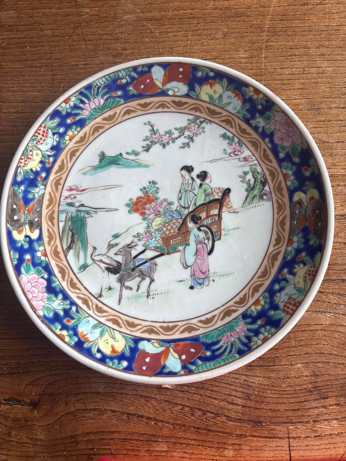 Antiek Chinees porseleinen bord met handgeschilderde decorat, Ophalen of Verzenden