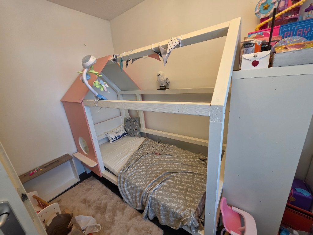Kinderbed huisbed, Ophalen, 85 tot 100 cm, Gebruikt, Lattenbodem