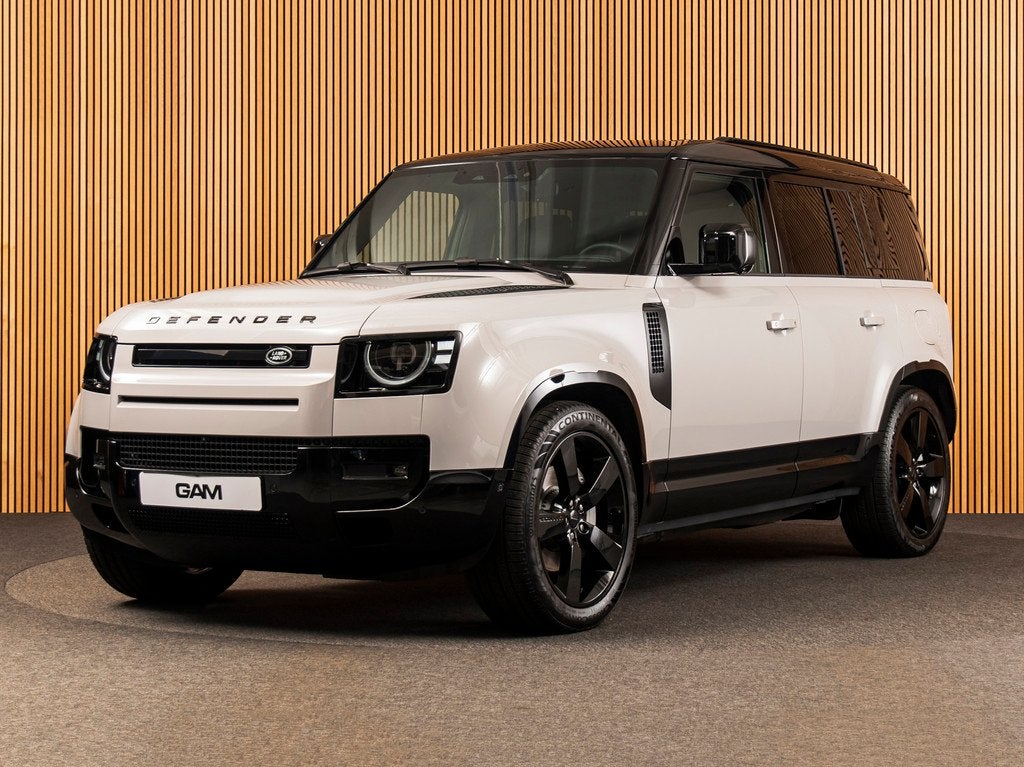 Land Rover Defender 110 2.0 P300e 110 X-Dynamic HSE MY26 | P, Auto's, Land Rover, Automaat, 12 maanden, Gebruikt, 4 cilinders