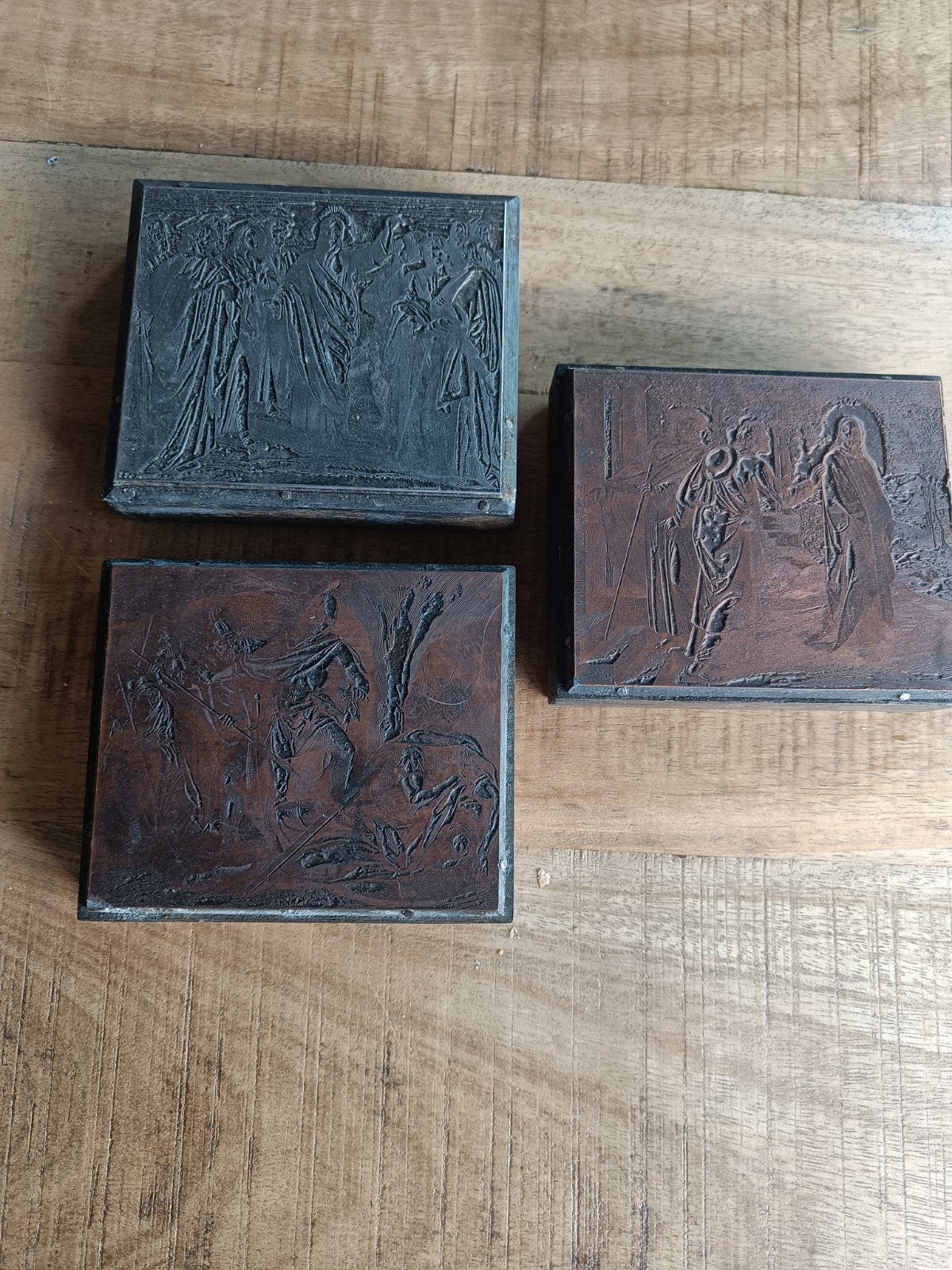Set van 3 antieke drukplaten met religieuze scènes, Ophalen