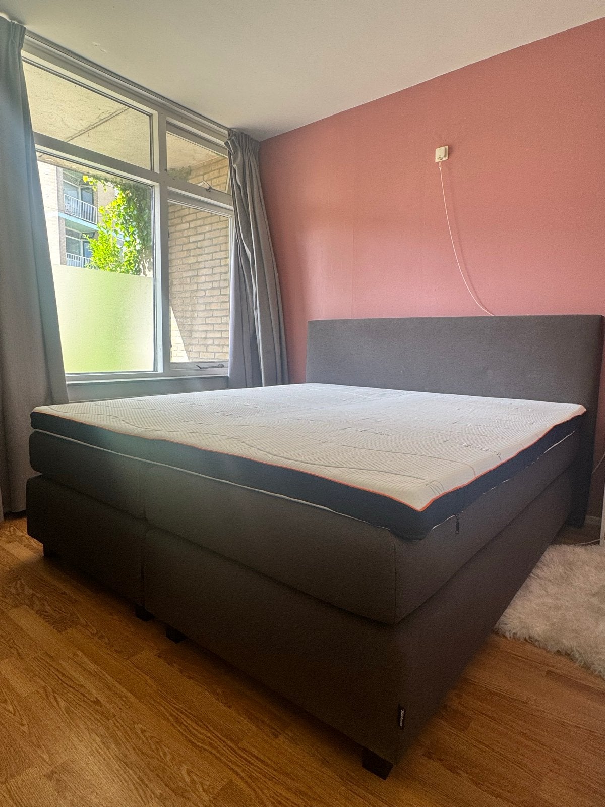 Luxe Karlsson boxspring 180x200 + M-line topper, Ophalen, Tweepersoons, Zo goed als nieuw, 180 cm