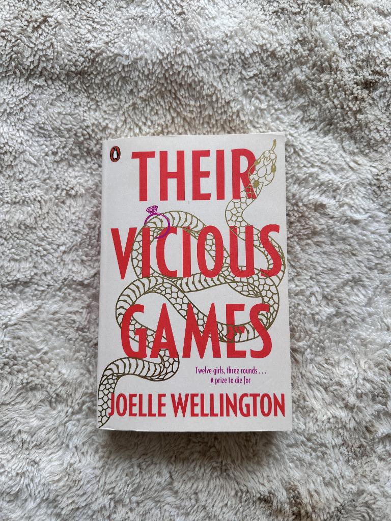 Their vicious games boek, Ophalen, Zo goed als nieuw