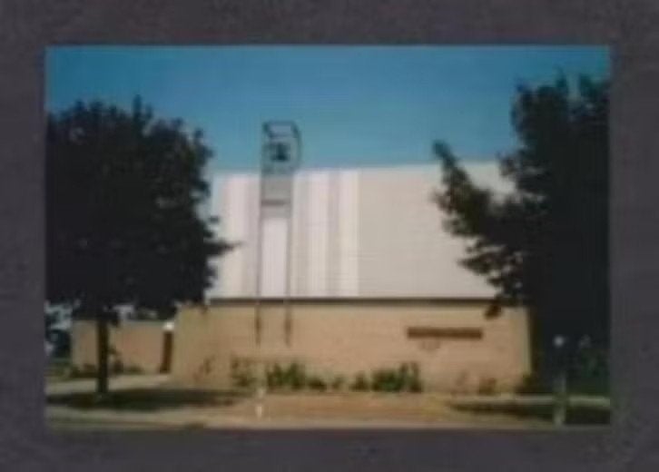 Foto Elburg Gereformeerde Kerk Ichthus Jaren 80., 1980 tot heden, Foto, Ophalen of Verzenden, Zo goed als nieuw