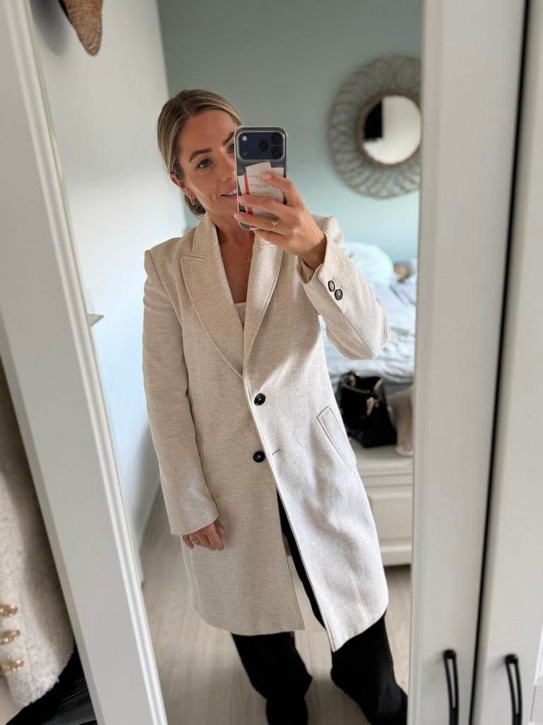 Zara mantel beige amper gedragen, Ophalen of Verzenden, Zo goed als nieuw, Maat 38/40 (M), Beige
