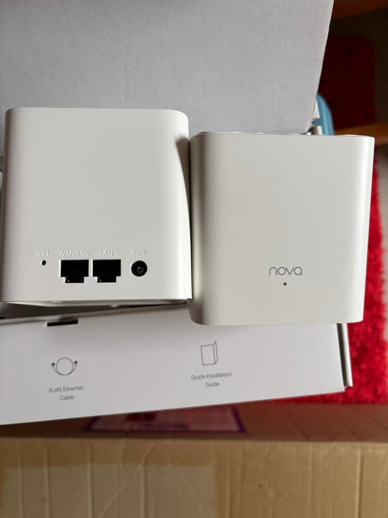 Tenda Nova MW3 Mesh WiFi Systeem (3 stuks), Ophalen of Verzenden, Zo goed als nieuw, Router