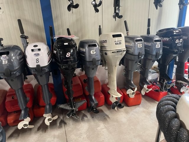 Voorraad 6, 8, 9.9, 15 4 Takt motoren Mercury Nieuw/gebruikt, Watersport en Boten, Buiten- en Binnenboordmotoren, Nieuw, Overige brandstoffen