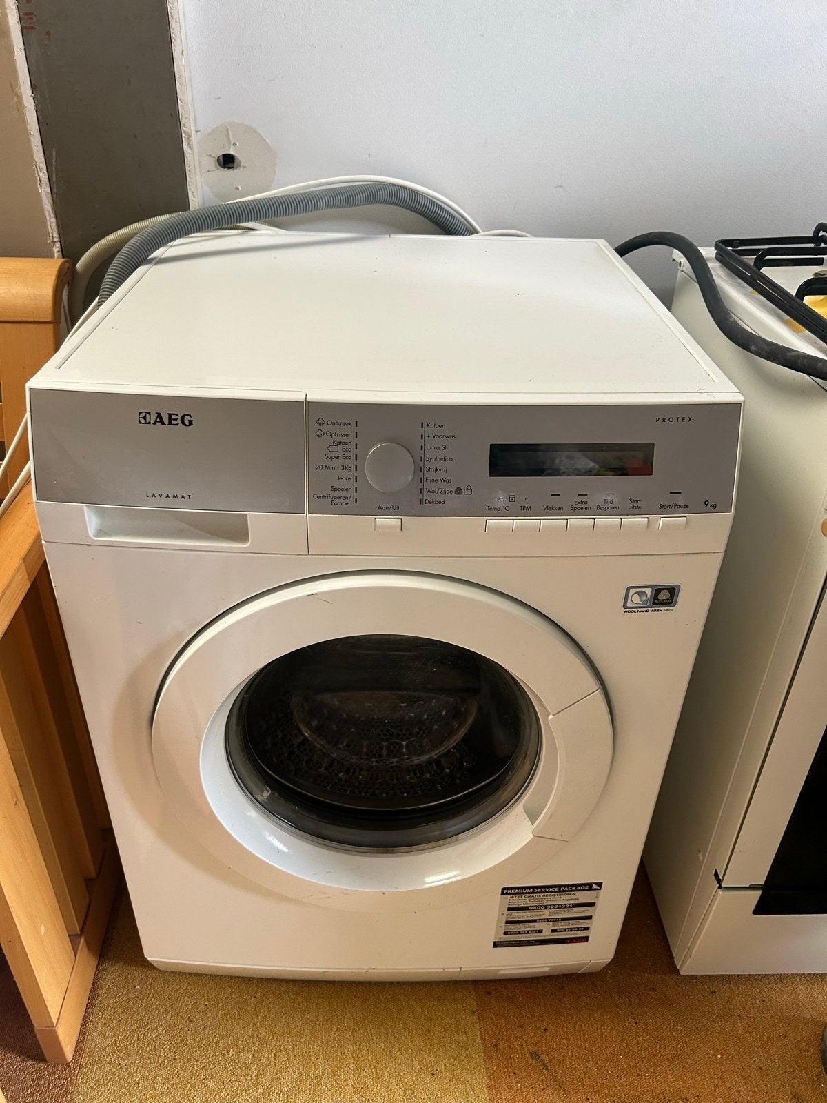 AEG Lavamat Protex 9kg Wasmachine - Gebruikt, Witgoed en Apparatuur, Ophalen, 1200 tot 1600 toeren, Gebruikt, 8 tot 10 kg
