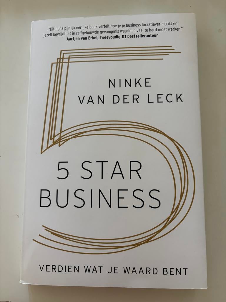5 Star Business - Ninke van der Leck, Ophalen of Verzenden, Zo goed als nieuw